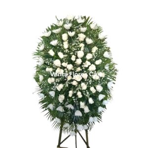 Arreglo fúnebre en rosas blancas 58