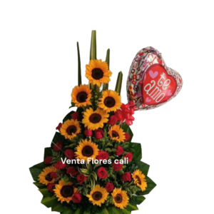 Arreglo con rosas y girasoles 12