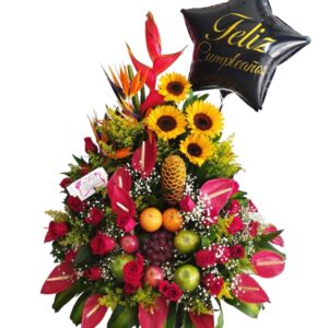 Arreglo floral con frutas