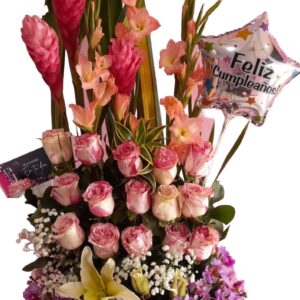 Variedad flores montadas en base