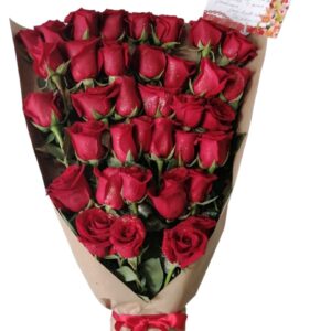 Bouquet de 3 docenas de rosas rojas en escala